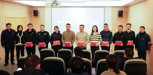 黨建先行共建共享  區(qū)域協(xié)同互惠共贏——“紅色皋地 綠色江畔”黨建聯(lián)合體開展主題黨日活動