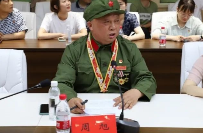 “慶七一，頌黨恩”交通產(chǎn)業(yè)集團(tuán)富港板塊開(kāi)展銀企共建活動(dòng)