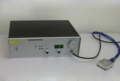 �{���B͸���x